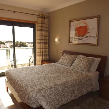 Sea View Oceanus Olhos De Agua Apartman